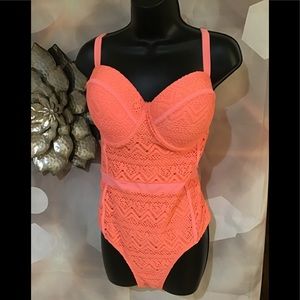 CORAL TROPICS Swimsuit Plus Sz 3X coral crochet